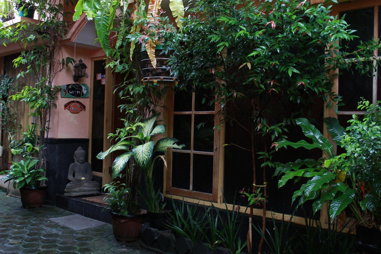 La Javanaise Home Stay Malioboro Yogyakarta Bagian luar foto