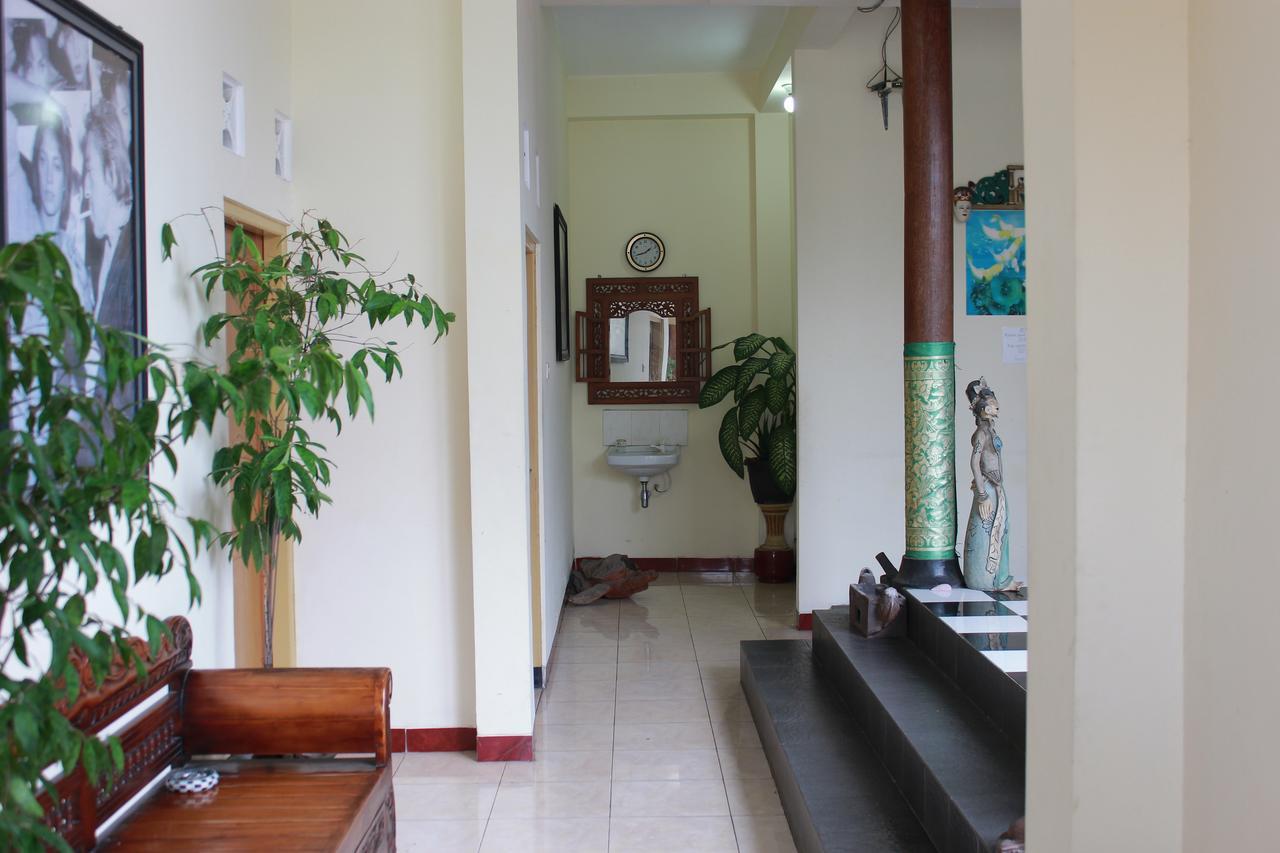 La Javanaise Home Stay Malioboro Yogyakarta Bagian luar foto