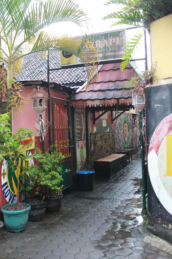 La Javanaise Home Stay Malioboro Yogyakarta Bagian luar foto
