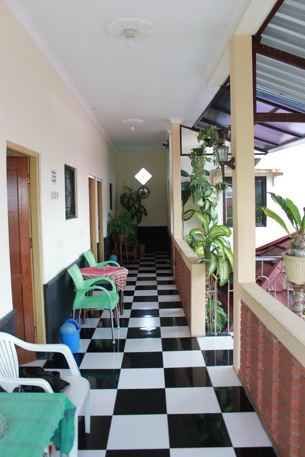 La Javanaise Home Stay Malioboro Yogyakarta Bagian luar foto