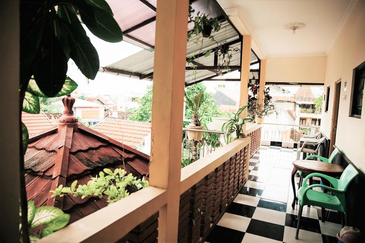 La Javanaise Home Stay Malioboro Yogyakarta Bagian luar foto