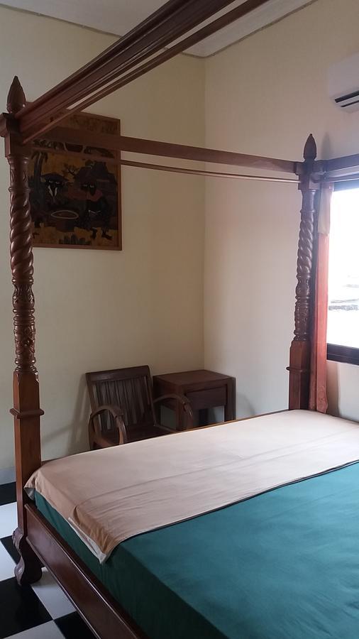 La Javanaise Home Stay Malioboro Yogyakarta Bagian luar foto